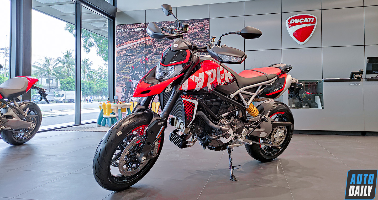 Cận cảnh Ducati Hypermotard 950 RVE 2020 có giá hơn 470 triệu đồng tại VN